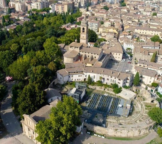Anfiteatro Romano di Interamna Nahars Anfiteatro Romano di Interamna Nahars