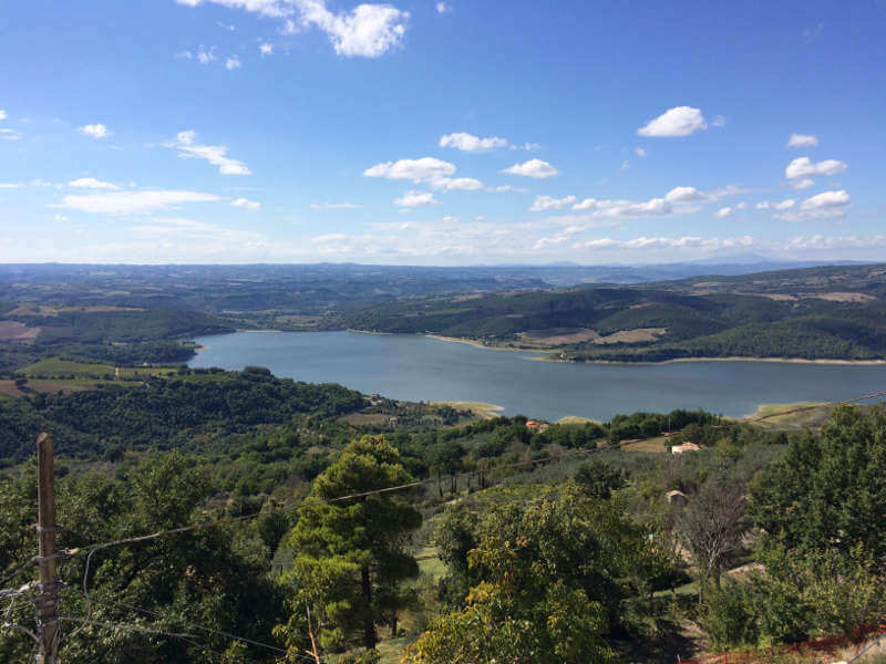 Lago di Corbara