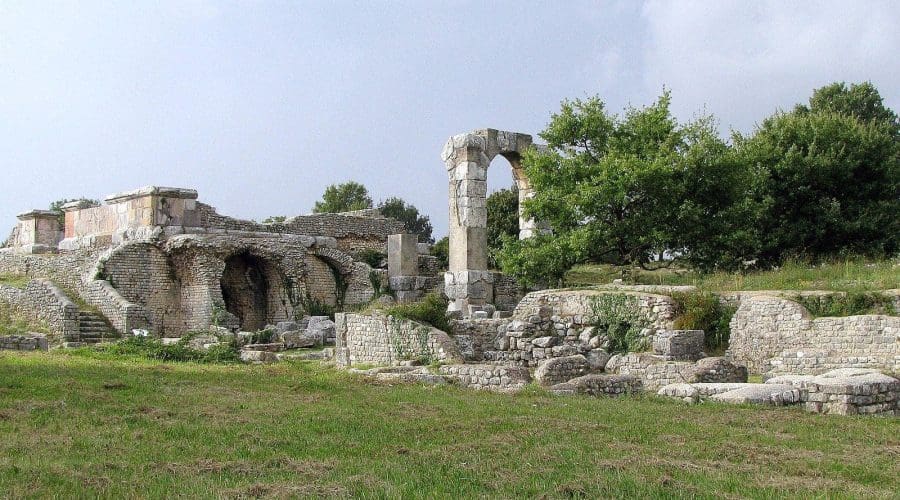 Carsulae_-_Foro_2